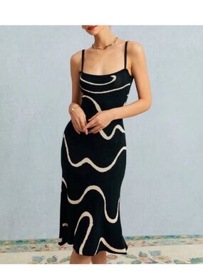 RIHOAS Black Midi Slip Dress with Cream Wave Design
